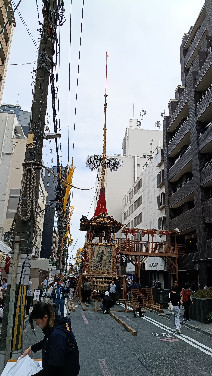 832679 B
